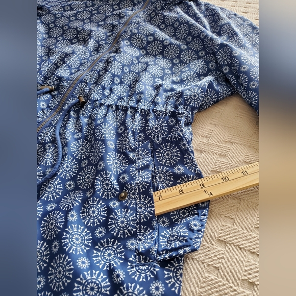 Tribal Lightweight Hooded Cinch Waist Jacket - Picture 13 of 16